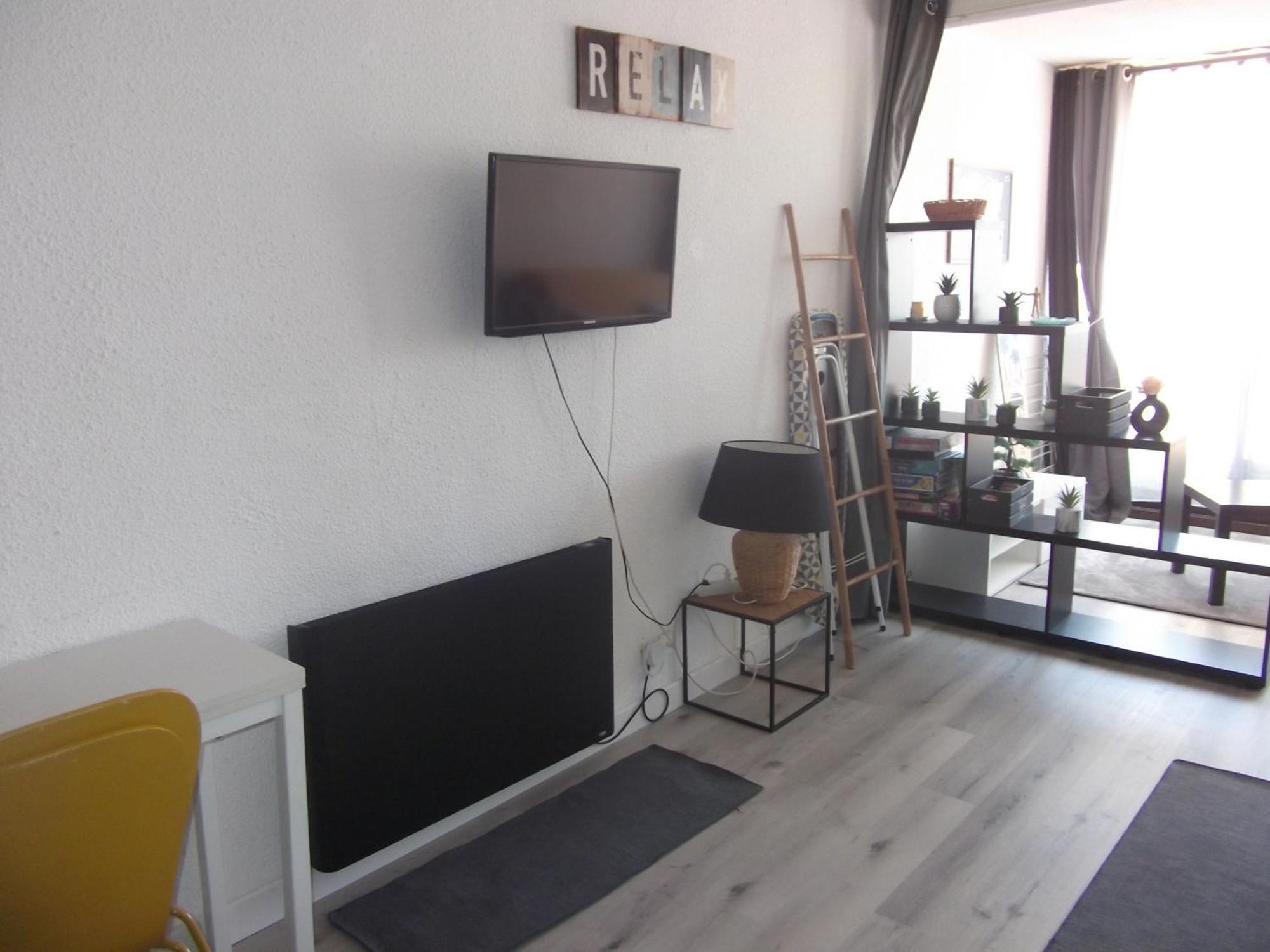 Studio Sur Le Port, Climatisation, Wifi, Piscine, Lave-Linge Gruissan Luaran gambar